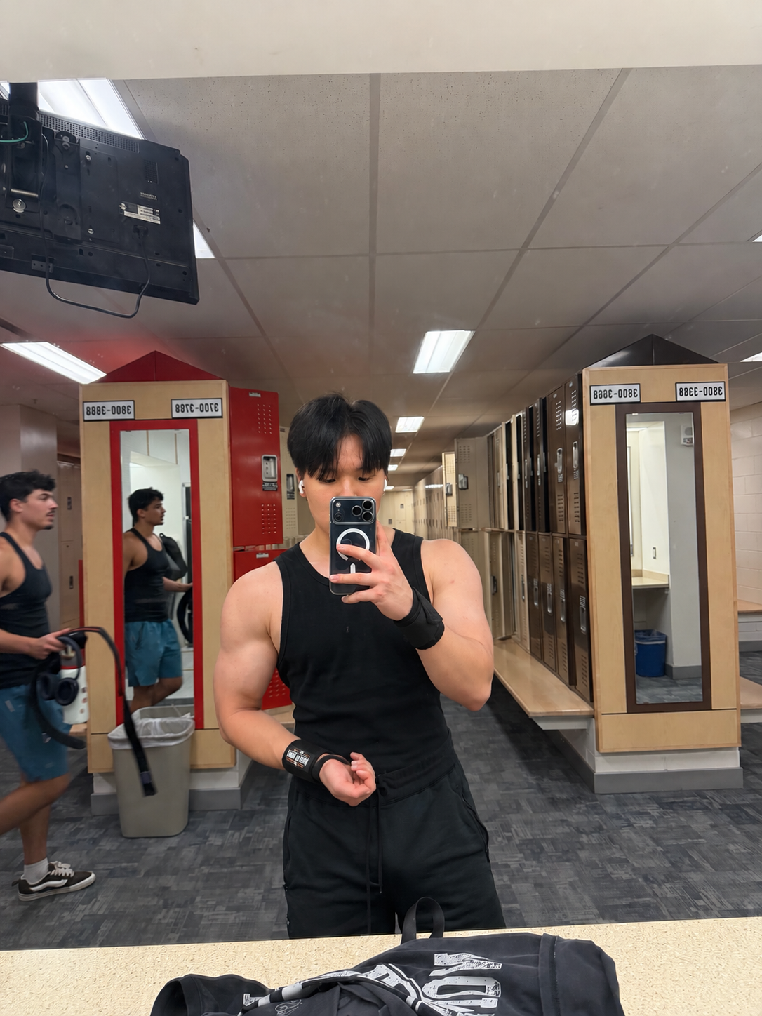Jun at the gym.